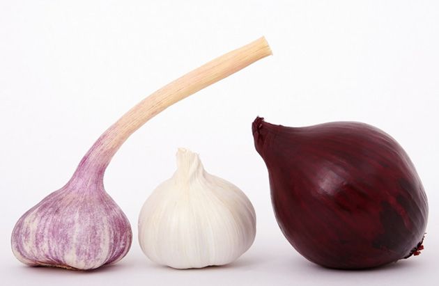garlic-and-onion-for-a-lower-blood-pressure