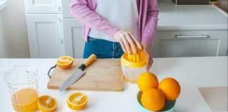 what are the benefits of using a lemon juicer 4