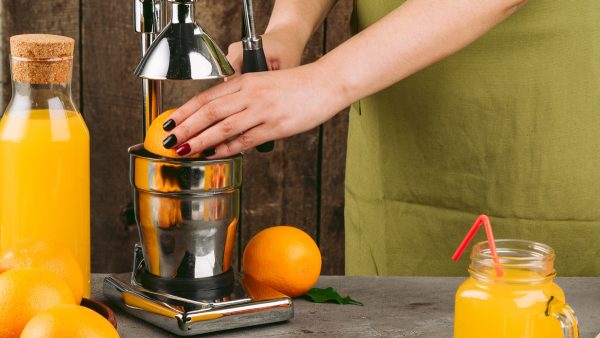 What Features Should I Look For In A Juicer?