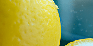 whats the best way to extract maximum juice from a lemon